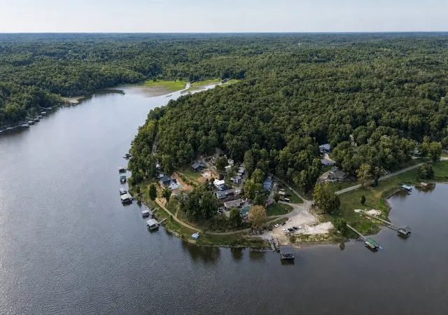Photo 2 of Land for sale at 0 S Lake Access Rd, Camden, TN 38320 | MLS# 3602629 | Listing updated on 2026-09-29