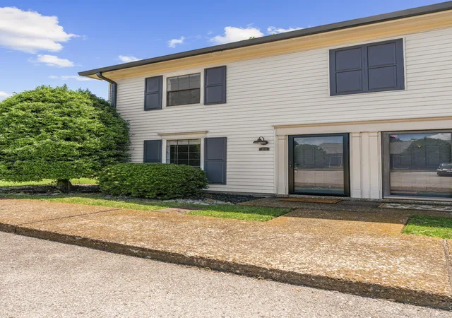 Photo 27 of Townhouse for sale at 110 Academy Sq, Nashville, TN 37210 | MLS# 3613282 | Listing updated on 2026-10-08