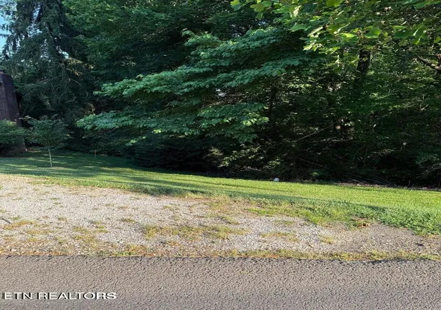 Photo 2 of Land for sale at 5016 Ridgemont Dr, Knoxville, TN 37918 | MLS# 3609752 | Listing updated on 2026-10-01
