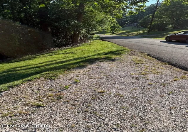 Photo 3 of Land for sale at 5016 Ridgemont Dr, Knoxville, TN 37918 | MLS# 3609752 | Listing updated on 2026-10-01