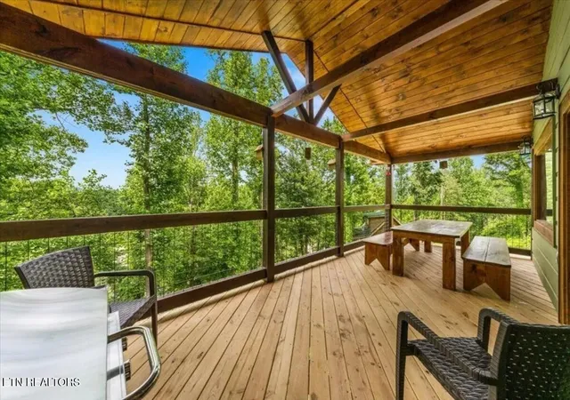 Photo 3 of Single family home for sale at 344 Silverbell Hgts Ln, Gatlinburg, TN 37738 | MLS# 3602642 | Listing updated on 2026-09-29