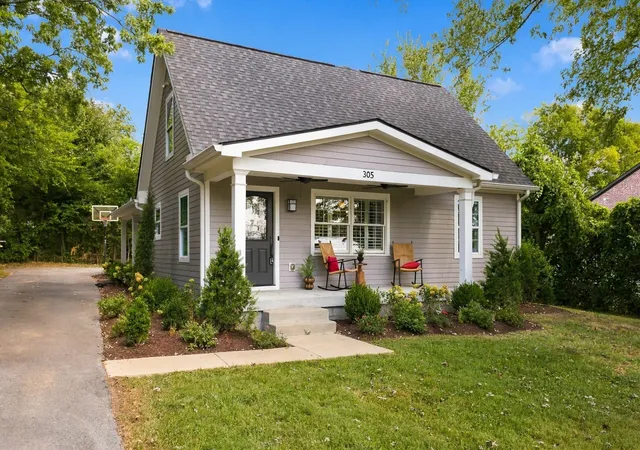 Photo 3 of Single family home for sale at 305 Mercury Dr, Franklin, TN 37064 | MLS# 3602747 | Listing updated on 2026-10-04