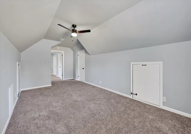 Photo 2 of Single family home for sale at 2121 Basham Ln, Clarksville, TN 37043 | MLS# 3612489 | Listing updated on 2026-10-29