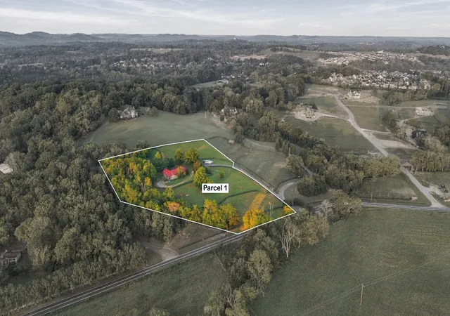 Photo 3 of Land for sale at 2031 Wilson Pike, Franklin, TN 37067 | MLS# 3603529 | Listing updated on 2026-10-05