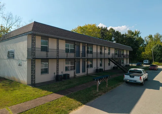 Listing Photo 4 - Condo for sale in building located at 809 Old Hickory Blvd, Jackson, TN 38305