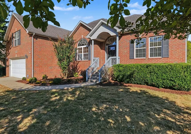 Photo 3 of Single family home for sale at 3015 Carpenters Pass, Spring Hill, TN 37174 | MLS# 3603551 | Listing updated on 2026-10-07