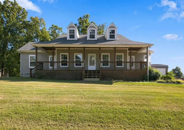 Photo 1 of Single family home for sale at 203 Codie Dr, Dickson, TN 37055 | MLS# 3602831 | Listing updated on 2026-10-07
