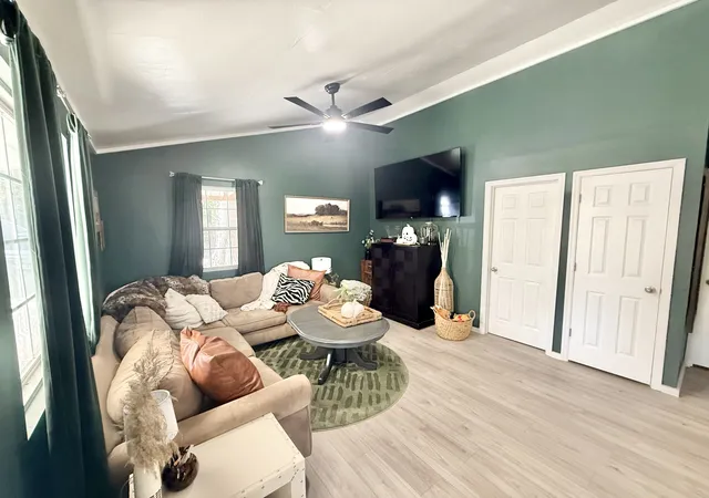 Photo 3 of Sale Pending at 108 Hunters Ln, Hohenwald, TN 38462 | MLS# 3602739 | Listing updated on 2026-10-08