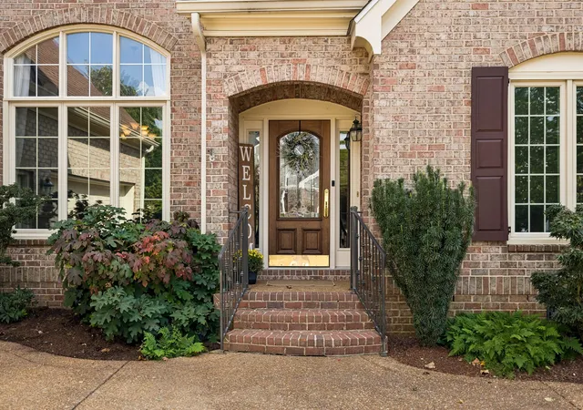 Photo 3 of Single family home for sale at 403 Daffodil Ct, Franklin, TN 37064 | MLS# 3610614 | Listing updated on 2026-10-12