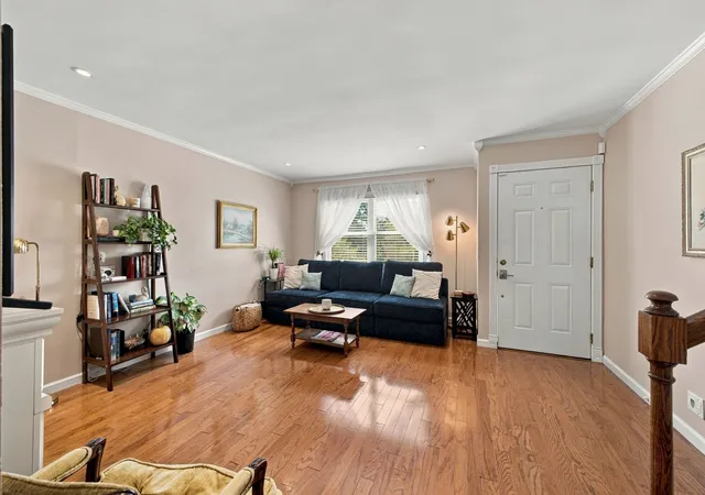 Photo 3 of Single family home for sale at 131 Arsenal Dr, Franklin, TN 37064 | MLS# 3626313 | Listing updated on 2026-10-28