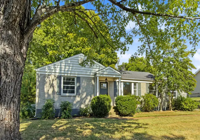 Photo 1 of Single family home for sale at 1662 Valley Rd, Clarksville, TN 37043 | MLS# 3603601 | Listing updated on 2026-10-06