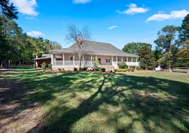 Photo 1 of Single family home for sale at 1964 Spain Hl Rd, Lascassas, TN 37085 | MLS# 3618874 | Listing updated on 2026-10-10