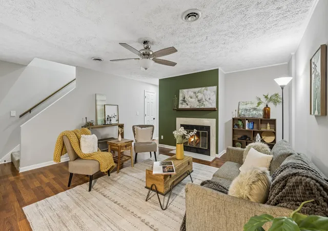 Photo 3 of Townhouse for sale at 309 Timberway Cir, Nashville, TN 37214 | MLS# 3611641 | Listing updated on 2026-10-08
