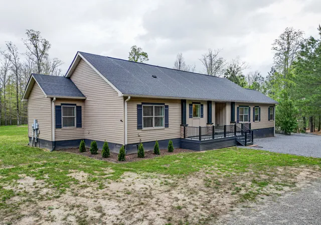 Photo 4 of House for sale at 920 Mason Bates Bnd Rd, Centerville, TN 37033 | MLS# 3602776 | Listing updated on 2026-09-29