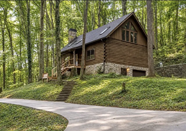 Photo 2 of Single family home for sale at 600 Hogans Branch Rd, Hendersonville, TN 37075 | MLS# 3603206 | Listing updated on 2026-10-04