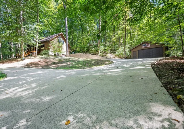 Photo 3 of Single family home for sale at 600 Hogans Branch Rd, Hendersonville, TN 37075 | MLS# 3603206 | Listing updated on 2026-10-04