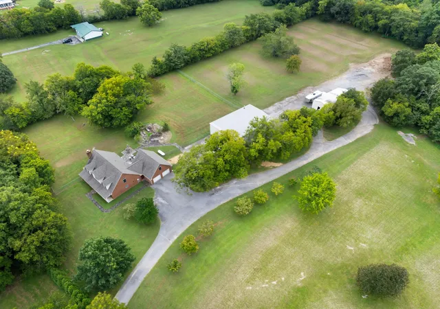 Photo 3 of Single family home for sale at 3822 Cherokee Trl, Lascassas, TN 37085 | MLS# 3611176 | Listing updated on 2026-10-07