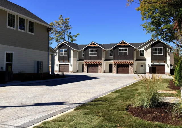 Photo 1 of Townhouse for sale at 507 Lee St #B1, Murfreesboro, TN 37130 | MLS# 3602802 | Listing updated on 2026-10-01