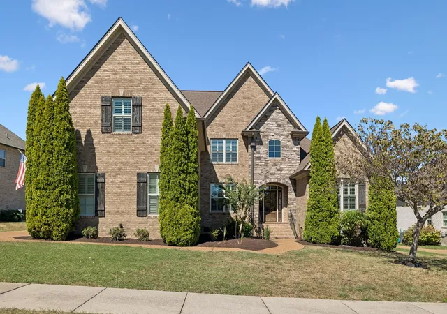 Photo 1 of Single family home for sale at 3004 Brisbane Ct, Spring Hill, TN 37174 | MLS# 3603475 | Listing updated on 2026-10-05
