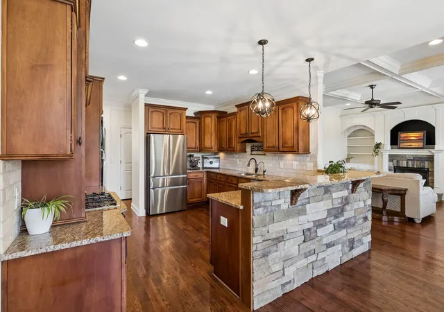 Photo 3 of Single family home for sale at 3004 Brisbane Ct, Spring Hill, TN 37174 | MLS# 3603475 | Listing updated on 2026-10-05