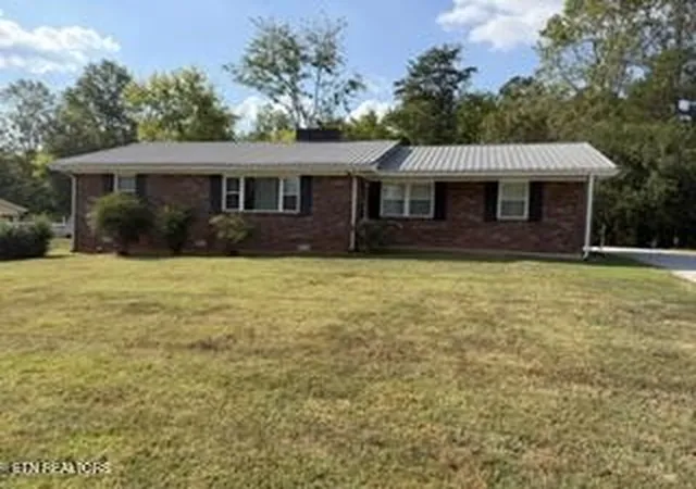 Photo 1 of Single family home for sale at 126 Tonawanda Tr, Madisonville, TN 37354 | MLS# 3602806 | Listing updated on 2026-10-01
