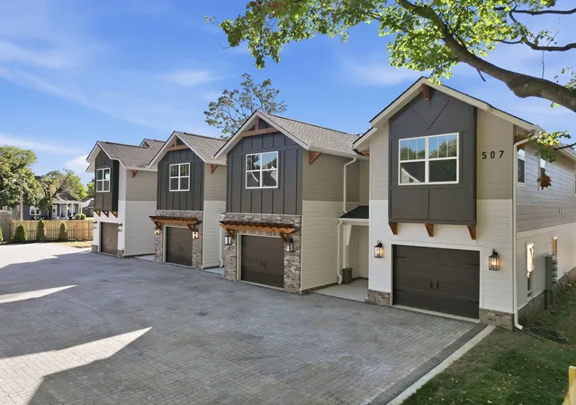 Photo 1 of Townhouse for sale at 507 Lee St #B4, Murfreesboro, TN 37130 | MLS# 3602808 | Listing updated on 2026-10-01