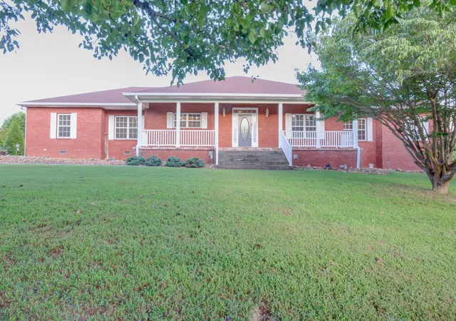 Photo 1 of Single family home for sale at 2251 Davidson Graveyard Rd, Clarksville, TN 37043 | MLS# 3602814 | Listing updated on 2026-10-11