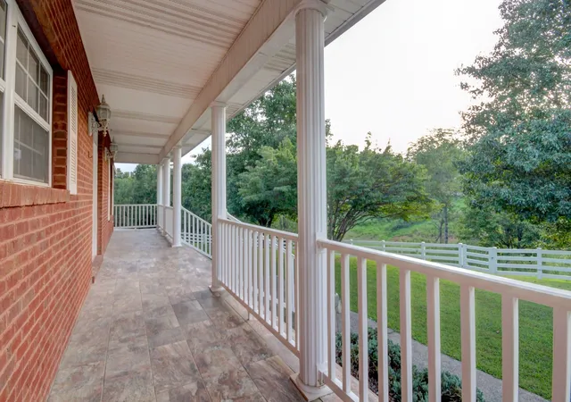 Photo 3 of Single family home for sale at 2251 Davidson Graveyard Rd, Clarksville, TN 37043 | MLS# 3602814 | Listing updated on 2026-10-11