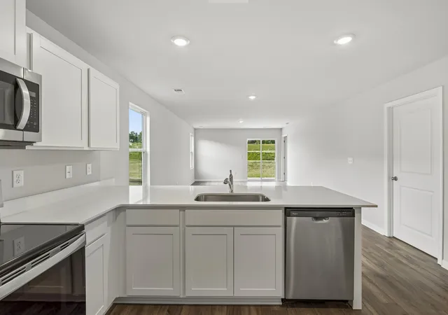 Photo 4 of Single family home for sale at 1312 Preakness Ln, Lewisburg, TN 37091 | MLS# 3602820 | Listing updated on 2026-09-29