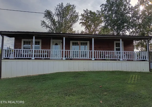 Photo 1 of Manufactured home for sale at 2665 Booty Dr, Newport, TN 37821 | MLS# 3602847 | Listing updated on 2026-09-29