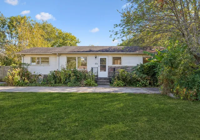 Photo 1 of Single family home for sale at 1814 Cypress Dr, Murfreesboro, TN 37130 | MLS# 3603770 | Listing updated on 2026-10-06