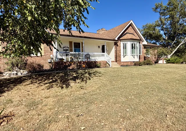 Photo 1 of Single family home for sale at 2015 Hunters Pl, Mount Juliet, TN 37122 | MLS# 3602931 | Listing updated on 2026-10-21