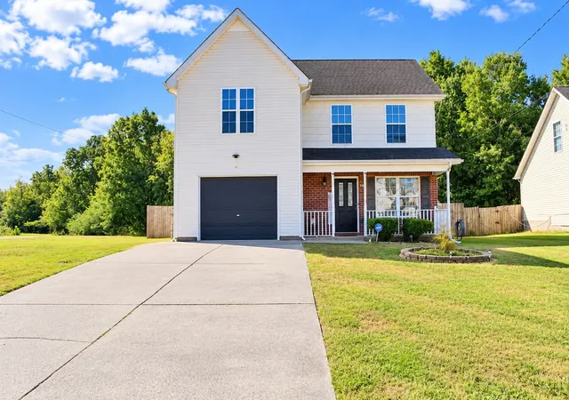 Photo 1 of Single family home for sale at 711 Clear Cir, Smyrna, TN 37167 | MLS# 3603609 | Listing updated on 2026-10-01