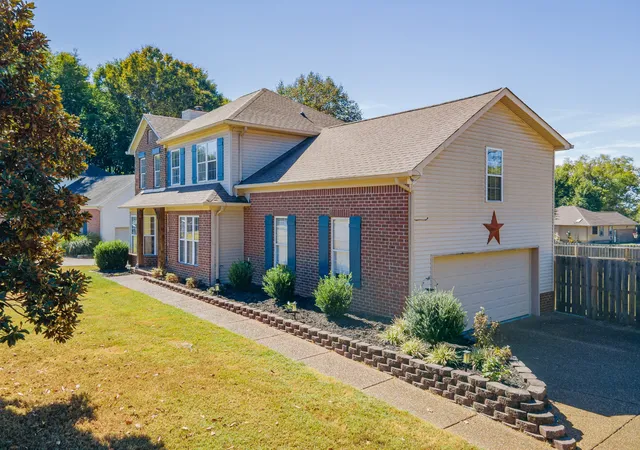 Photo 2 of Single family home for sale at 2617 Blair Park Cir, Thompsons Station, TN 37179 | MLS# 3610221 | Listing updated on 2026-10-05