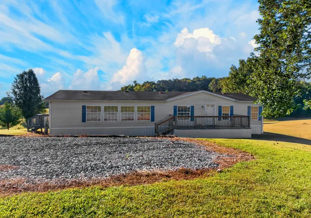 Photo 1 of Manufactured home for sale at 560 Meadowview Rd, Mosheim, TN 37818 | MLS# 3603026 | Listing updated on 2026-09-30