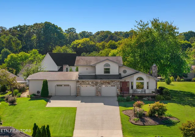 Photo 1 of Single family home for sale at 119 Tooweka Cir, Loudon, TN 37774 | MLS# 3602893 | Listing updated on 2026-10-03