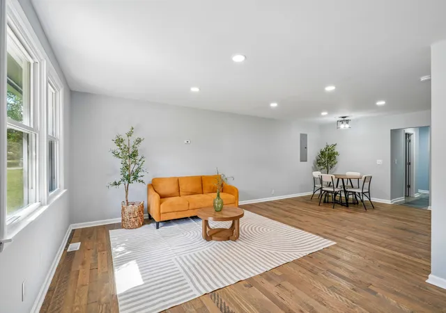 Photo 4 of Single family home for sale at 206 Tarrytown Dr, Smyrna, TN 37167 | MLS# 3602927 | Listing updated on 2026-10-04