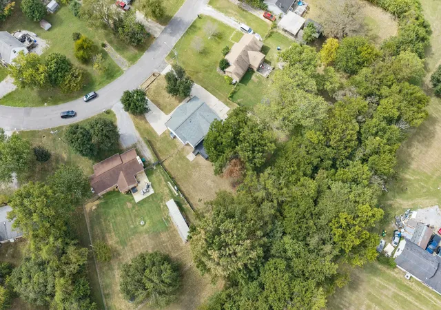 Photo 3 of Single family home for sale at 206 Tarrytown Dr, Smyrna, TN 37167 | MLS# 3602927 | Listing updated on 2026-10-04