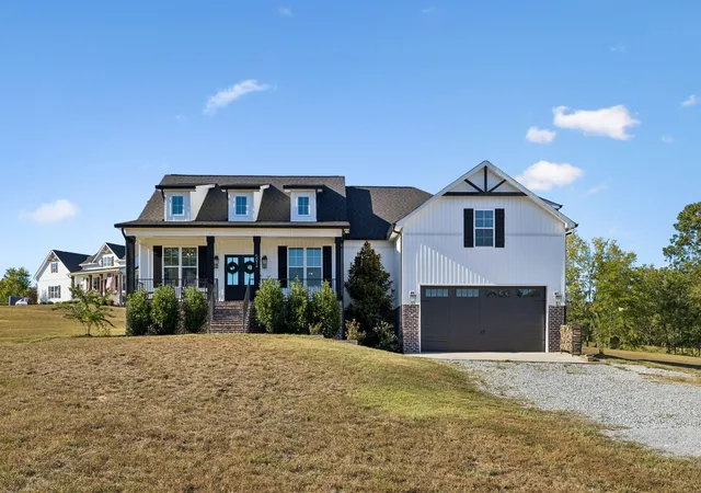 Photo 1 of Single family home for sale at 5074 Mount Zion Rd, Springfield, TN 37172 | MLS# 3603779 | Listing updated on 2026-10-04