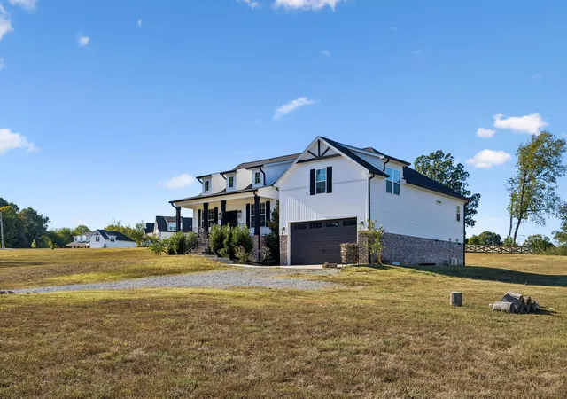 Photo 3 of Single family home for sale at 5074 Mount Zion Rd, Springfield, TN 37172 | MLS# 3603779 | Listing updated on 2026-10-04