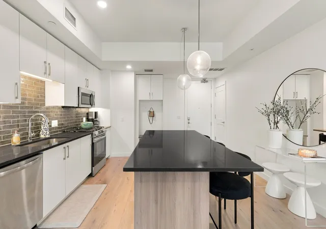 Photo 3 of Condo for sale at 1212 Demonbreun St #807, Nashville, TN 37203 | MLS# 3609921 | Listing updated on 2026-10-01