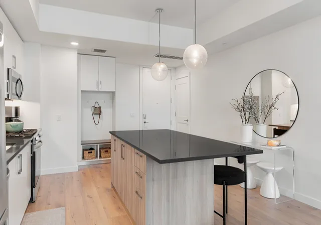 Photo 3 of Condo for sale at 1212 Demonbreun St #807, Nashville, TN 37203 | MLS# 3609921 | Listing updated on 2026-10-01