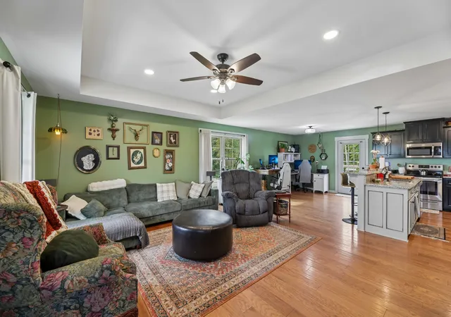 Photo 2 of Single family home for sale at 724 Kirbytown Rd, Lafayette, TN 37083 | MLS# 3615302 | Listing updated on 2026-10-08