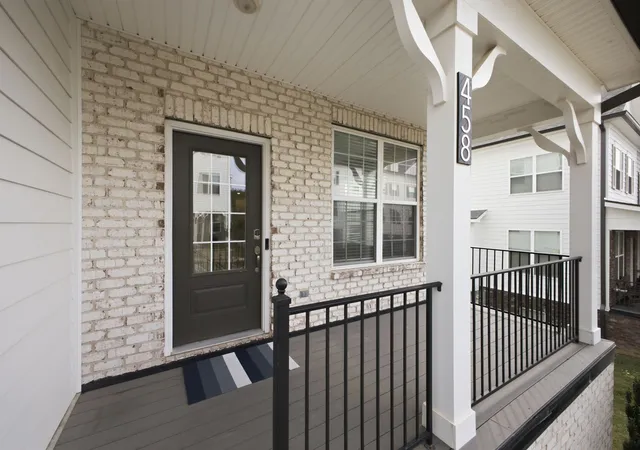 Photo 2 of Townhouse for sale at 458 Portsdale Dr, Brentwood, TN 37027 | MLS# 3609935 | Listing updated on 2026-10-09