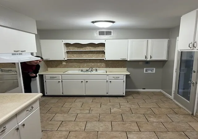 Photo 2 of Single family home for sale at 1972 Whitney Ave, Memphis, TN 38127 | MLS# 3602999 | Listing updated on 2026-10-06