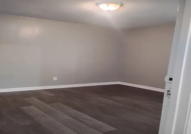 Photo 3 of Single family home for sale at 1972 Whitney Ave, Memphis, TN 38127 | MLS# 3602999 | Listing updated on 2026-10-06