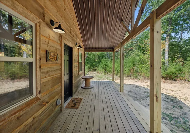 Photo 3 of Single family home for sale at 422 Dollar Dr, Altamont, TN 37301 | MLS# 3602968 | Listing updated on 2026-10-06