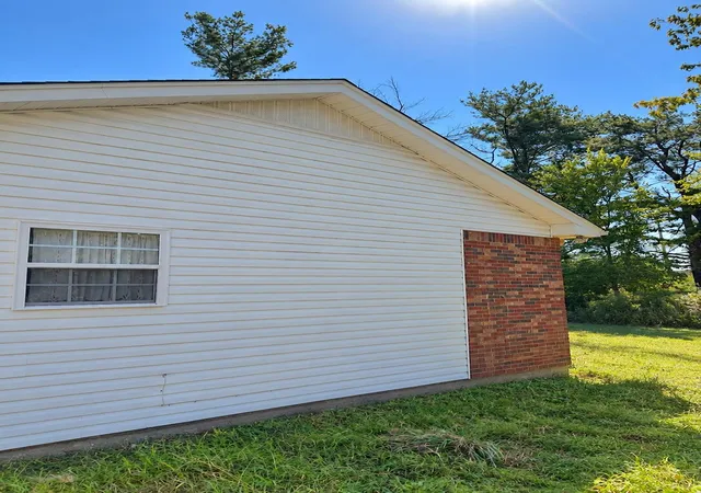 Photo 3 of Single family home for sale at 311 Meadow Ln, Portland, TN 37148 | MLS# 3602959 | Listing updated on 2026-10-06
