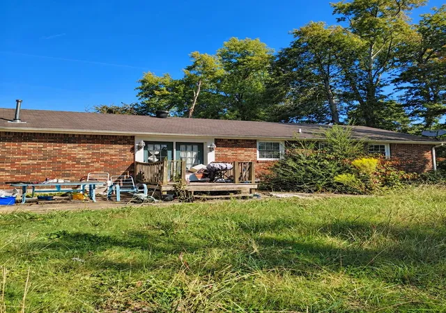 Photo 3 of Single family home for sale at 311 Meadow Ln, Portland, TN 37148 | MLS# 3602959 | Listing updated on 2026-10-06