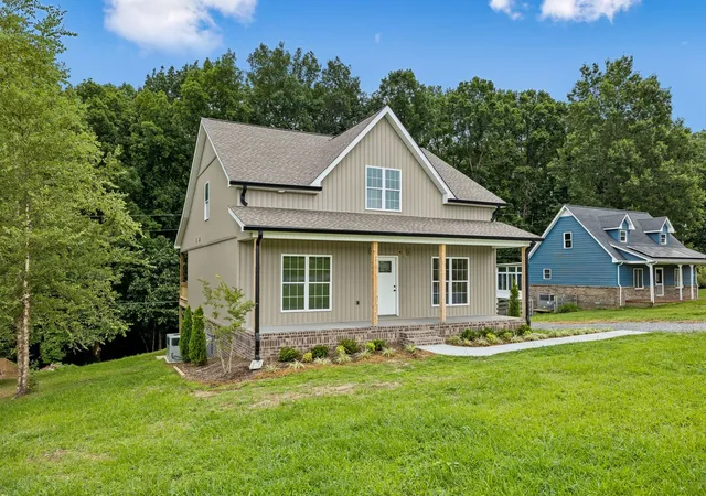 Photo 3 of Single family home for sale at 72 Forkum Ln, Lafayette, TN 37083 | MLS# 3603164 | Listing updated on 2026-09-30